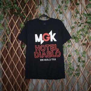 Medium - MGK hotel Diablo 2019 world tour concert t-shirt